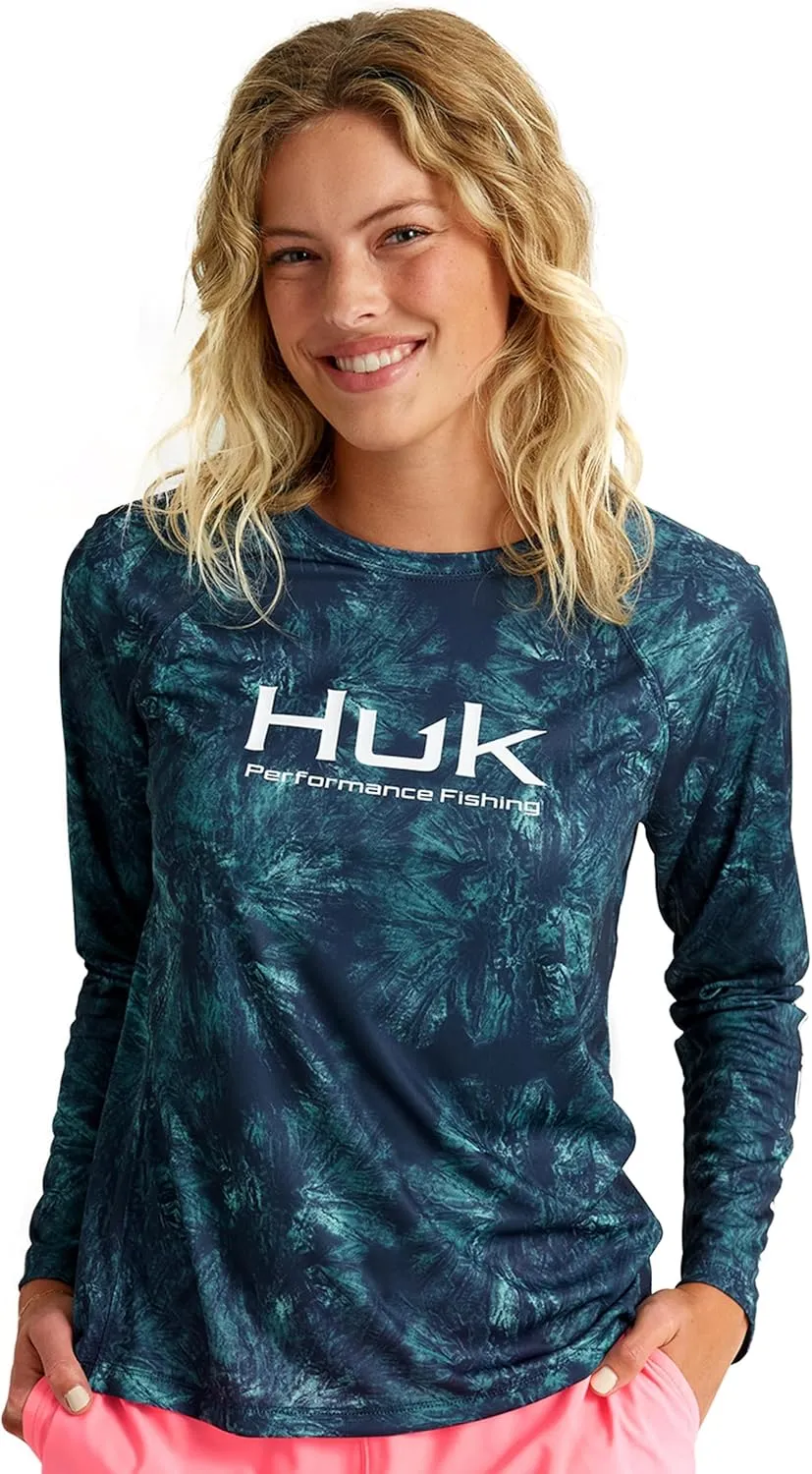 HUK Women's Pursuit Patterned Crew Sleeve, Performance Shirt