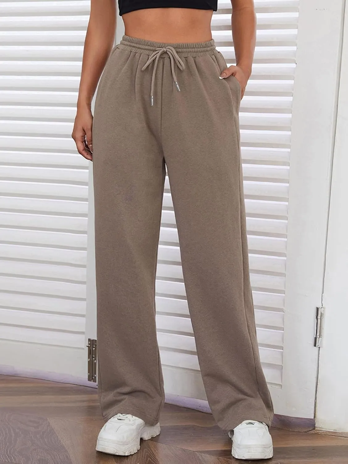 MakeMeChic Women's Wide Leg Sweatpants Drawstring High Waist Straight Leg Casual Loose Baggy Sweatpants Pants