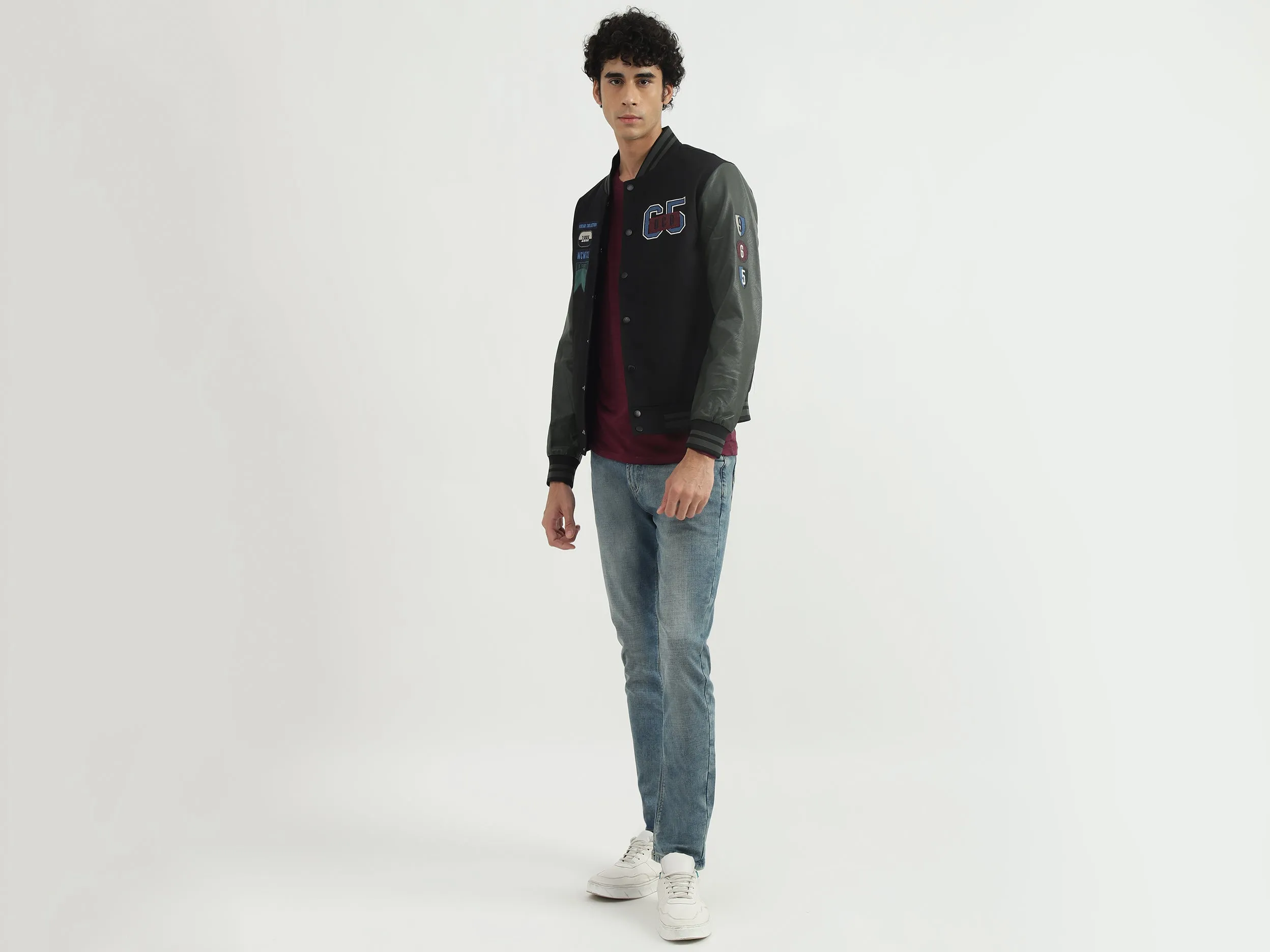 Men Embroidery Stand-up Collar Jacket