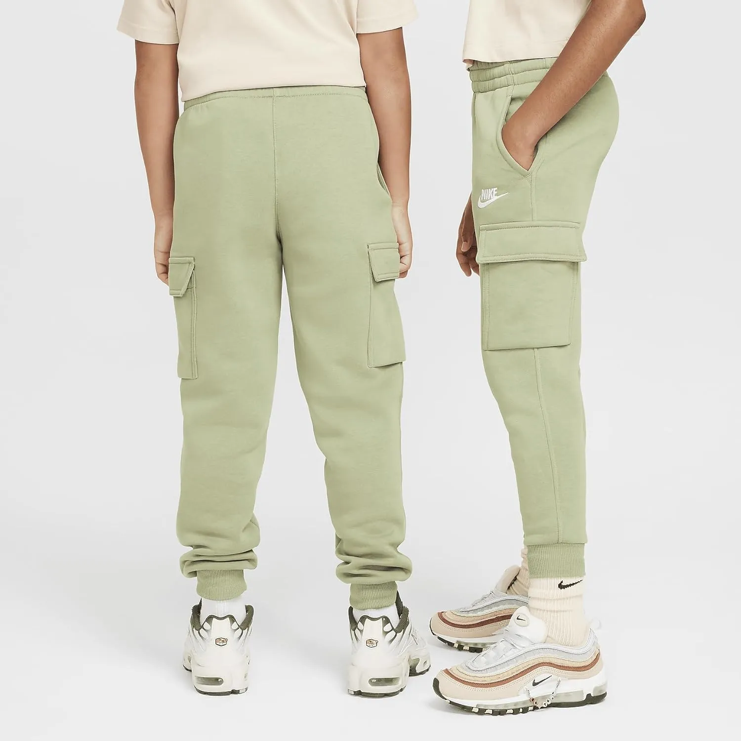 Nike Sportswear Club Fleece Big Kids' Cargo Pants (FD3012-386, Oil Green/Oil Green/White)