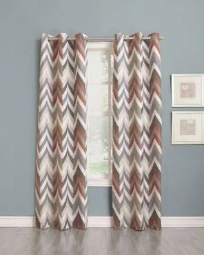 Sun Zero Chevron Thermal Lined Grommet Top Panel