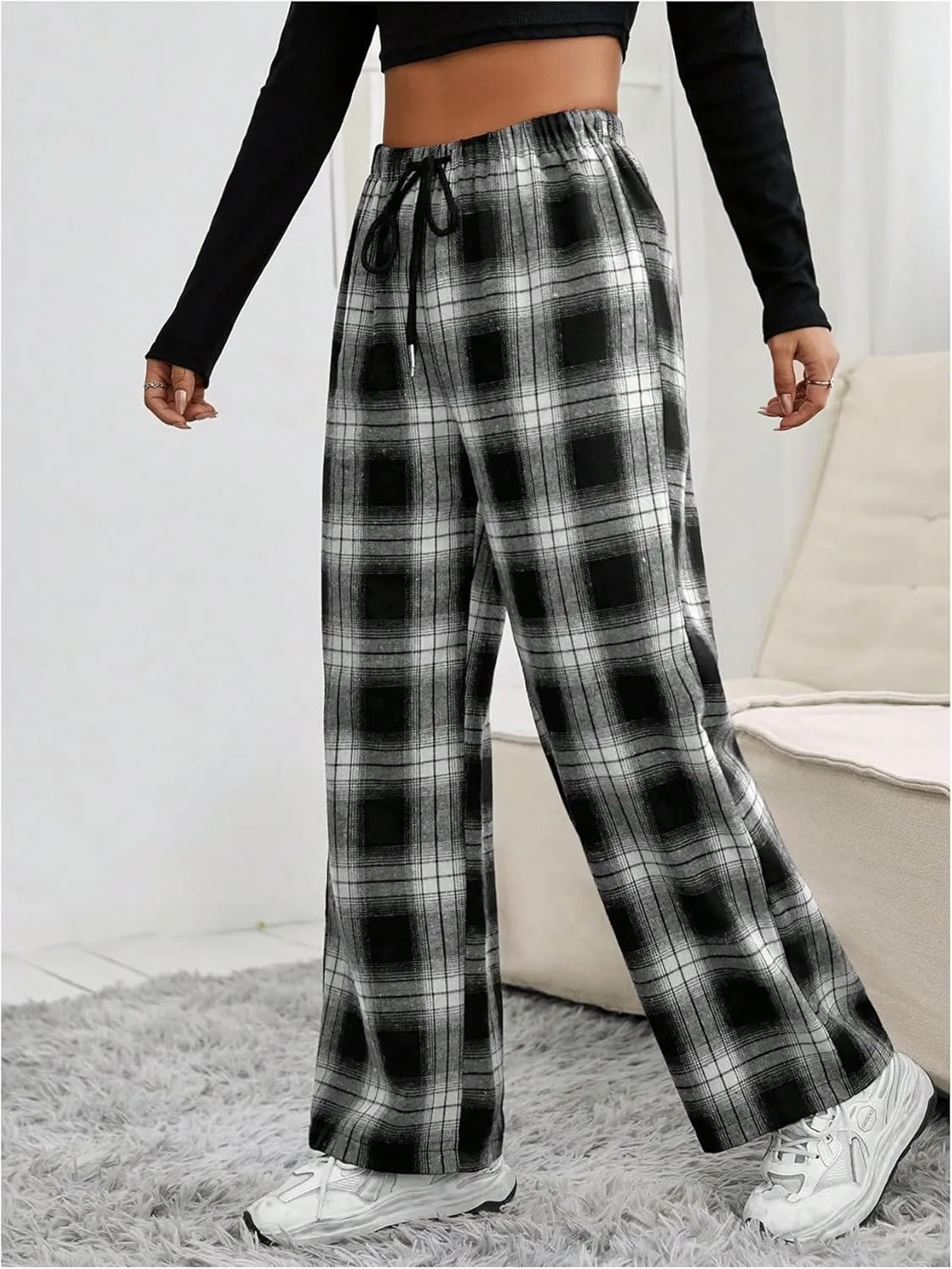 SweatyRocks Women's Casual Drawstring Waist Wide Leg Plaid Pants Long Trousers Baggy Sweatpants
