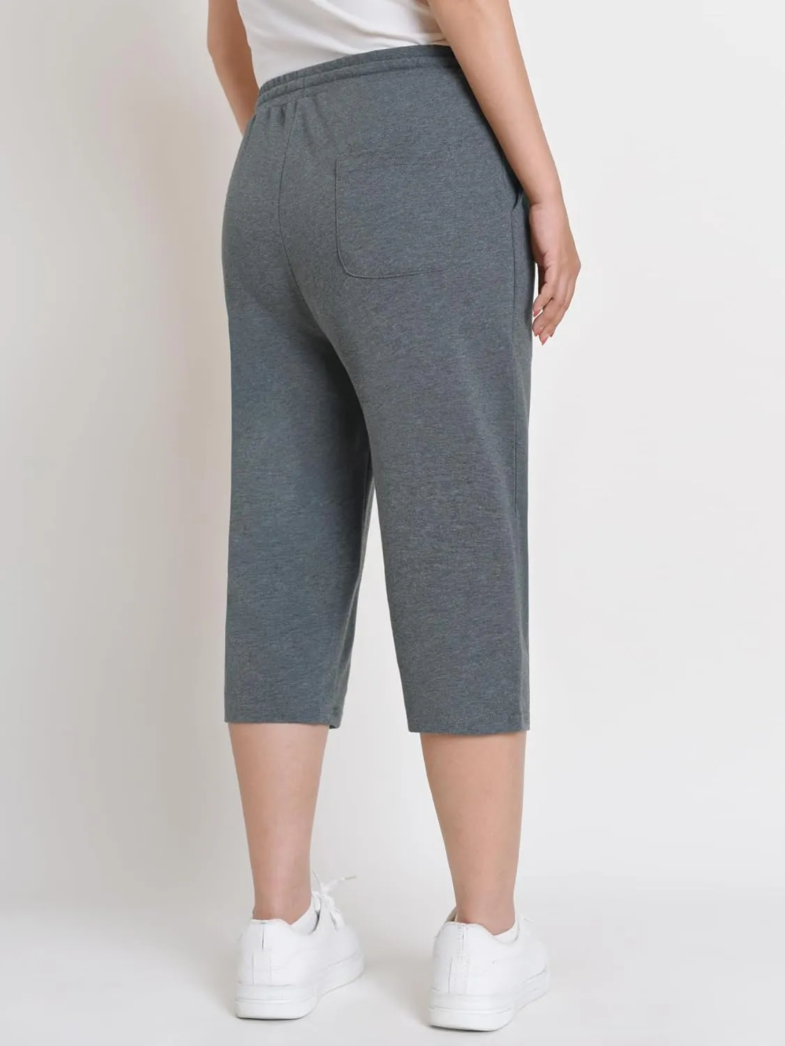 Weintee Women's Petite Cotton Capri Pants with Pockets 2 Pack