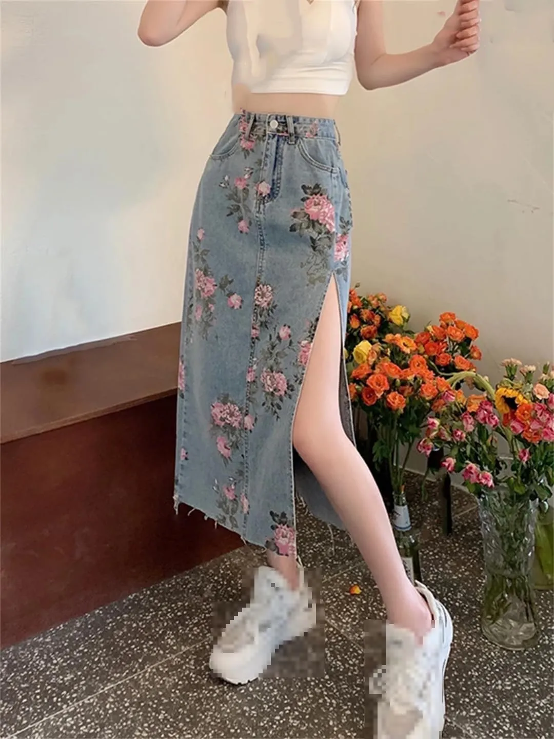 Women's Flower Print Side Slit Denim Skirts with Pockets High Waisted Slim Fit Casual Midi Jeans Skirt
