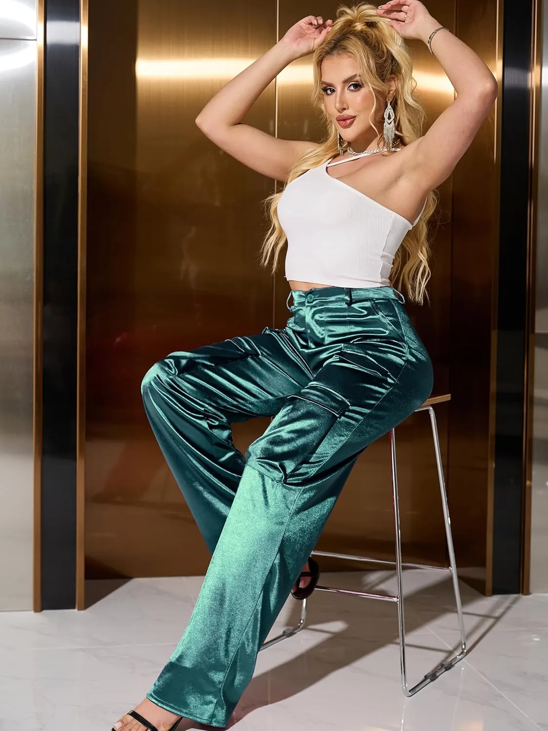 Womens High Waisted Satin Cargo Pants Loose Fit Wide Leg Trousers with Pockets Trendy Outfit