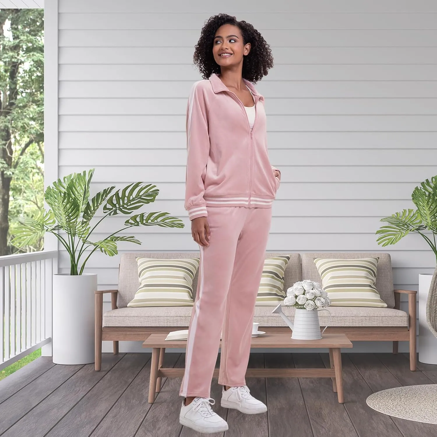 Women's Velour Tracksuit Zip-Up Jacket and Jogger Pants with Pockets Sweatsuit Loungewear Set 2 Piece Loose Fit