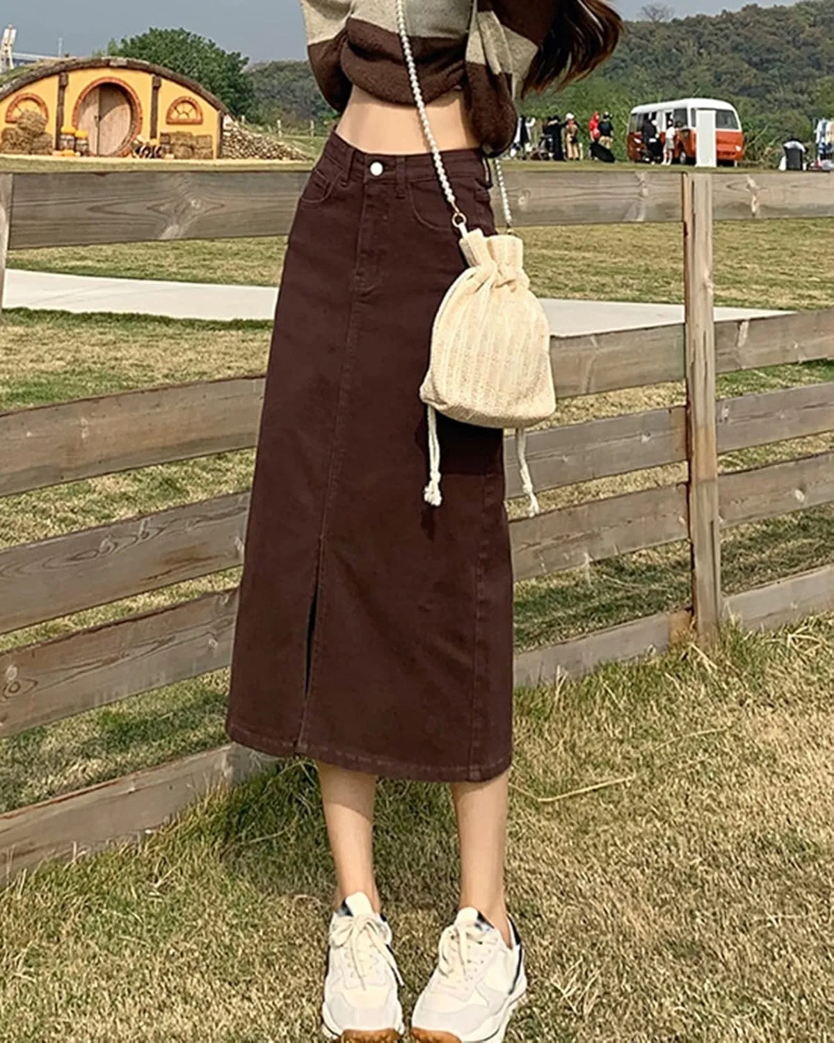 Women's Vintage High Waisted Denim Skirt Ladies Midi Jean Skirts with Pockets