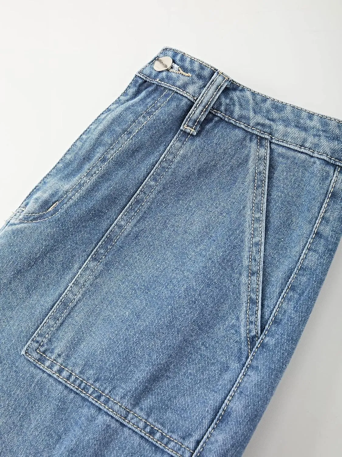 Xineicy Women's Mid Waist Pocket Cargo Jeans Washed Baggy Wide Leg Denim Pants Order 1 Size UP